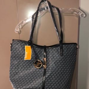 Purse and small coin purse